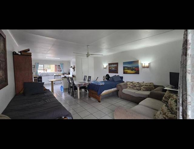 4 BEDROOM HOUSE FOR SALE IN KLEIN BRAK RIVIER
